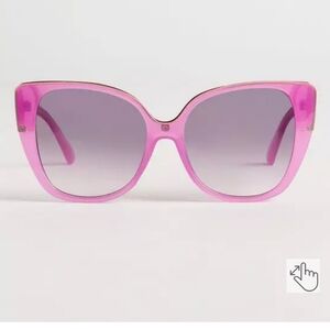 🆕️💕TORRID PINK TRANSLUCENT CATEYE SMOKED LENS SUNGLASSES 💕